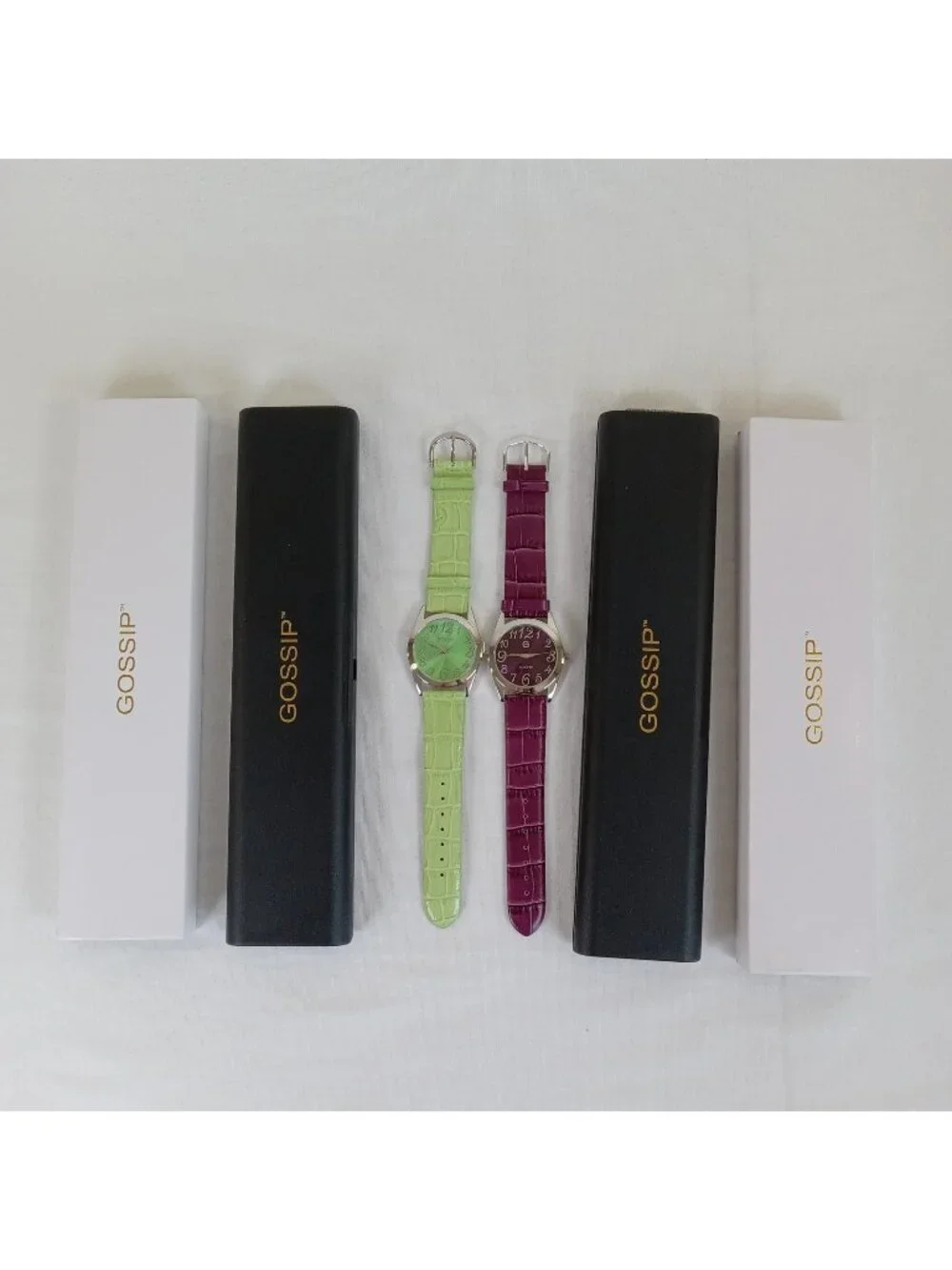 2 Gossip Women's Quartz Wristwatch Green Purple Embossed Leather NEW BATTERIES